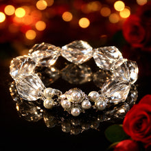 Load image into Gallery viewer, Crystal quartz statement bracelet

