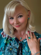 Load image into Gallery viewer, Women&#39;s Green Paraiba Tourmaline ring
