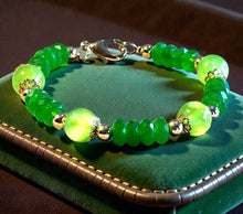 Load image into Gallery viewer, Handmade green jade gemstone bracelet in gold filled
