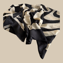 Load image into Gallery viewer, log black and cream scarf for women

