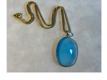 Load image into Gallery viewer, Oval blue chalcedony gemstone pendent necklace in gold

