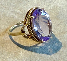 Load image into Gallery viewer, Amethyst gemstone ring
