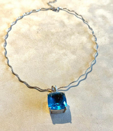 Swiss Blue Topaz Pendant Necklace in sterling silver