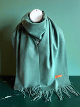 Load image into Gallery viewer, Winter green cashmere scarf
