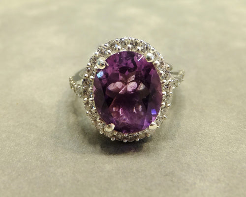 Amethyst gemstone ring in sterling silver