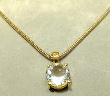 Load image into Gallery viewer, White Topaz gold necklace
