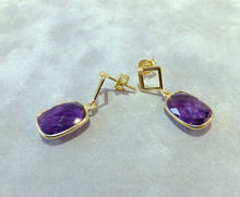 Load image into Gallery viewer, Amethyst gold drop earrings
