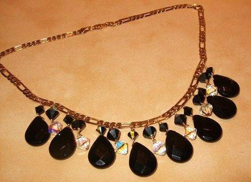 Black Onyx and 18 K rolled Gold Necklace - butlercollection