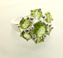 Load image into Gallery viewer, Peridot and Sterling Silver Gemstone Ring - butlercollection
