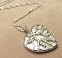 Load image into Gallery viewer, Sterling silver mother of pearl heart necklace
