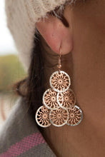 Load image into Gallery viewer, Two tone sterling silver disc drop earrings - butlercollection
