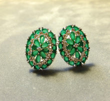 Load image into Gallery viewer, Indian Emerald stud earrings
