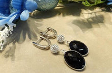 Load image into Gallery viewer, Onyx earrings
