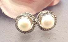 Load image into Gallery viewer, Pearl and white topaz gemstone earrings
