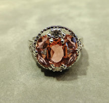 Load image into Gallery viewer, Zultanite gemstone ring
