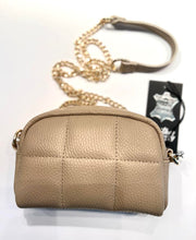 Load image into Gallery viewer, Small Italian leather crossbody bag

