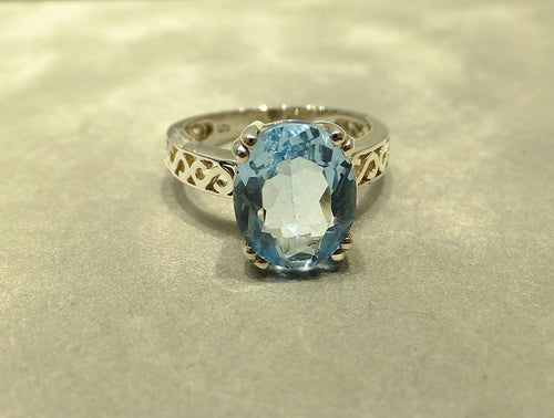  Oval Genuine Blue Topaz gemstone ring