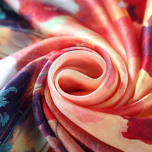 Load image into Gallery viewer, Flower print scarf 
